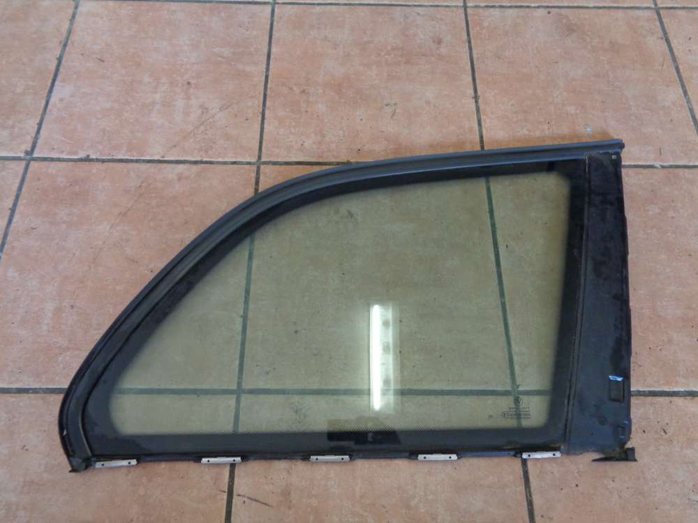 BMW Kombi Dreiecksscheibe scheibe Hinten Rechts 8209398 43R.001025