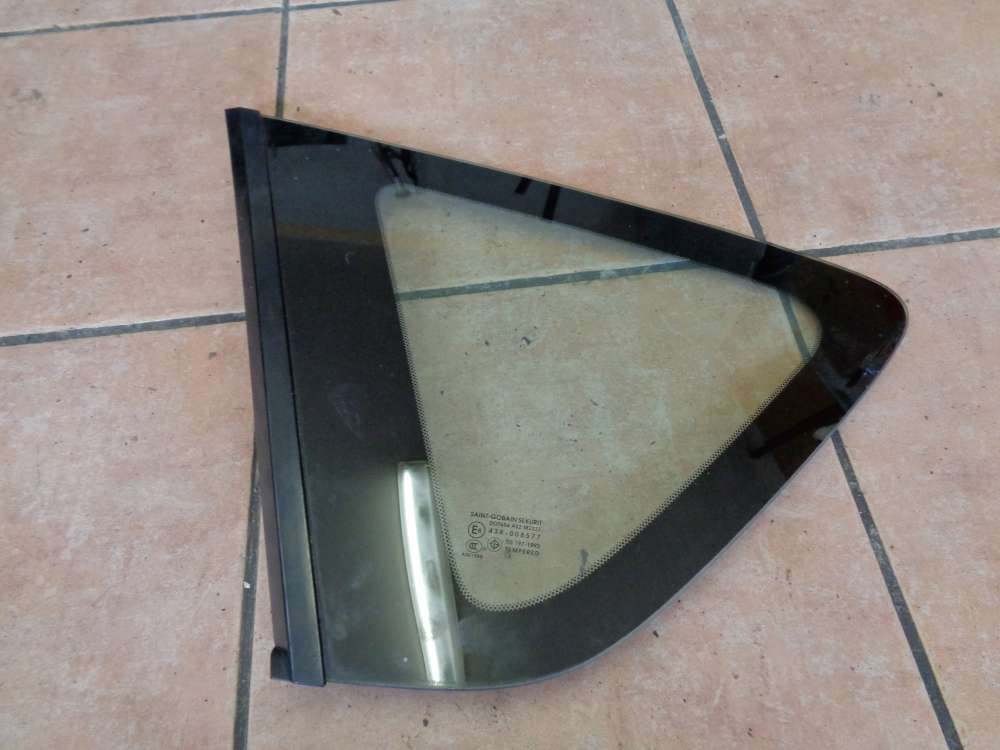 Mazda 3 BK Bj:2004 Seitenscheibe Dreieck Scheibe Hinten Links