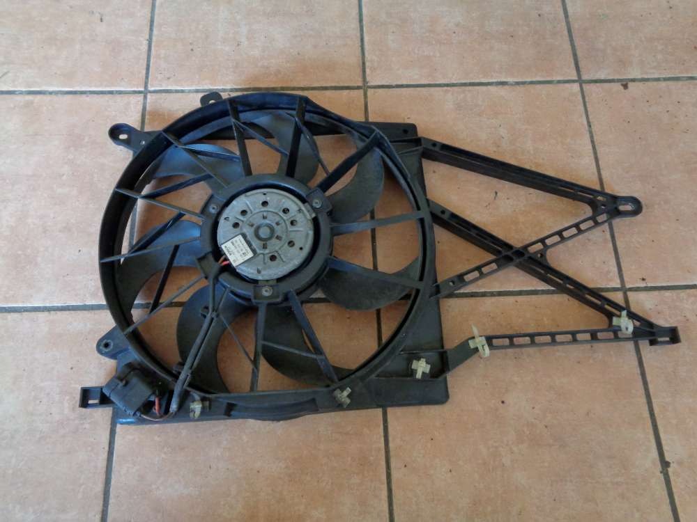 Opel Zafira A Elektrolüfter Motorkühlung 90570739