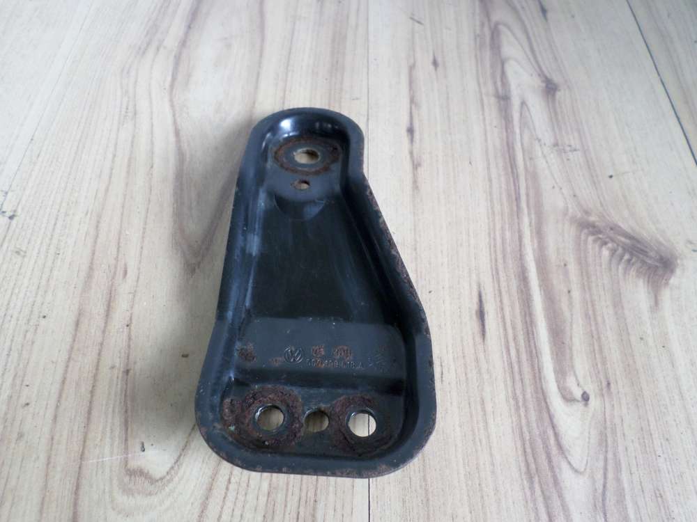 VW, Skoda Fabia, Seat Ibiza Halter Halterung Sttze Achsblech 6Q0199517A 