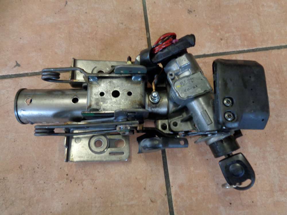 Seat Leon 1M Lenksäule Zünschloss mit Schlüssel 8L0419561