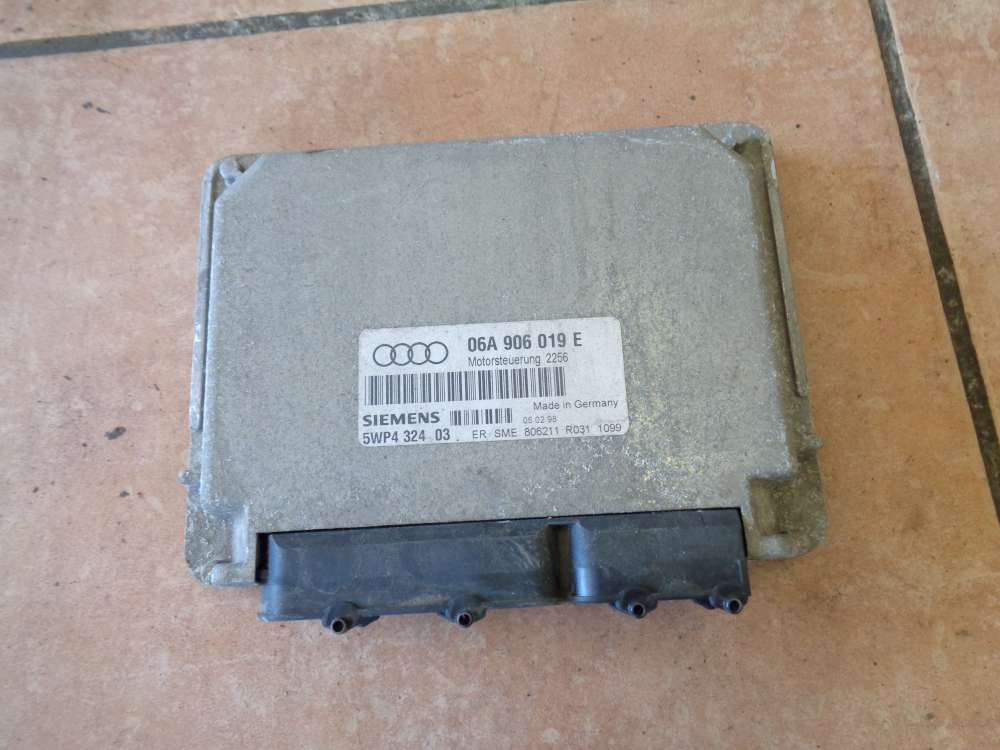  Audi A3 8L Motorsteuergert Steuergert 06A906019E