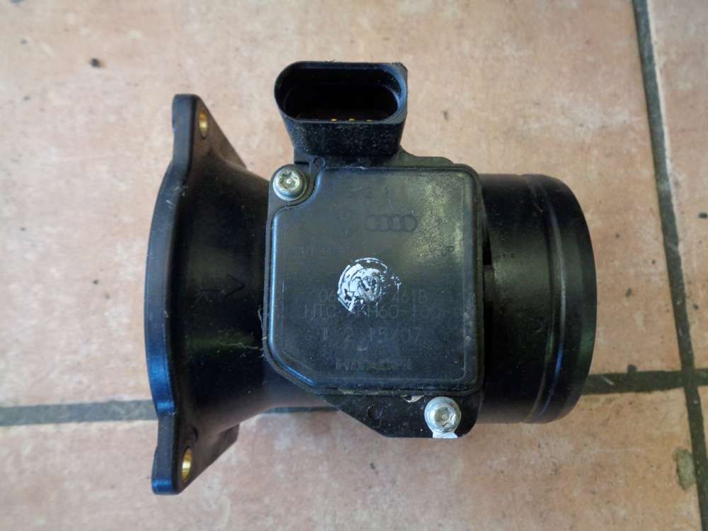 Audi A3 8L Bj:1998 AKL Luftmassenmesser Luftmengenmesser 06A906461B