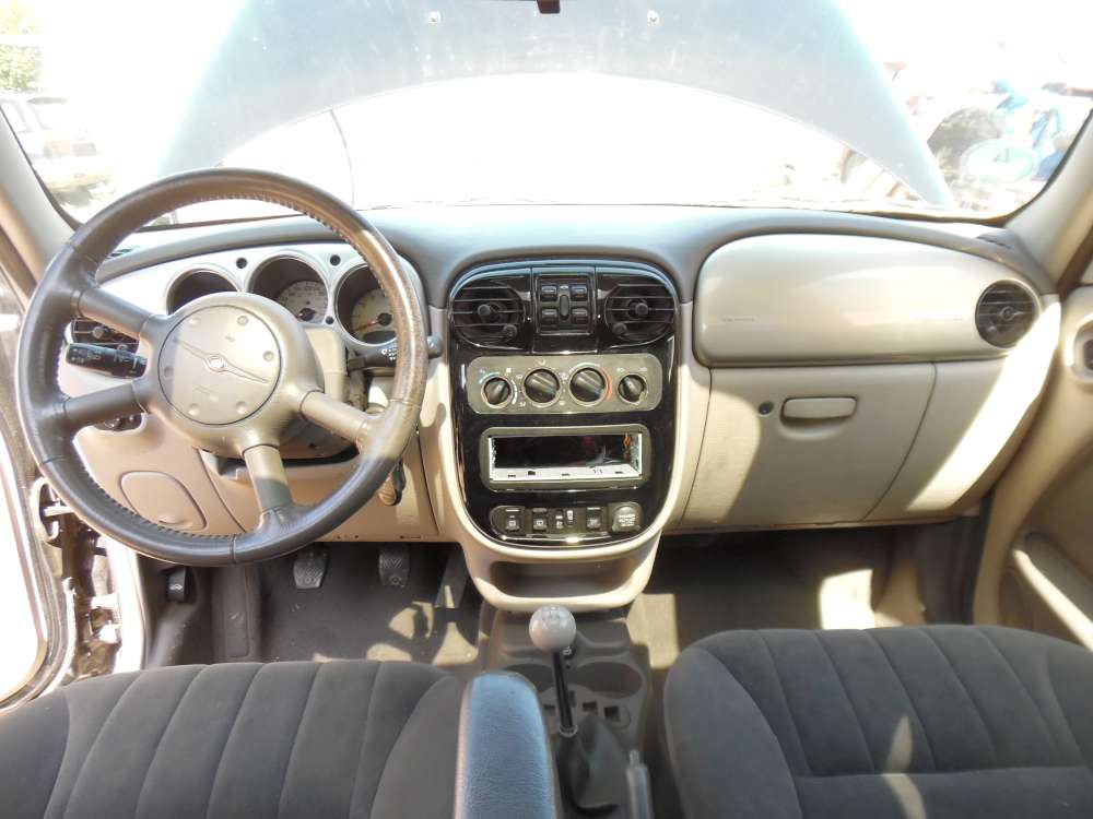 Chrysler PT-Cruiser Bj:2001 Armaturenbrett Cockpit Ohne Einbauteile