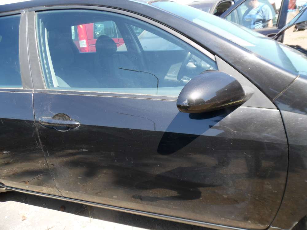 Nissan Primera P12 Kombi Bj:2003 Tür Vorne Rechts Farbe : schwarz