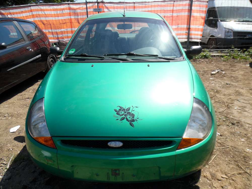 Ford Ka Bj:2000 3Türer Autoglas Frontscheibe Windschutzscheibe