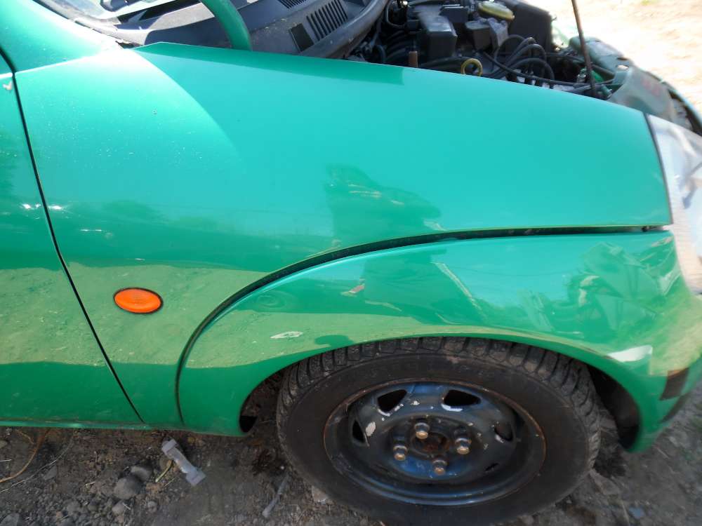 Ford Ka Bj:2000 3Türer Kotflügel Vorne Rechts Grün Farbcode:RBT