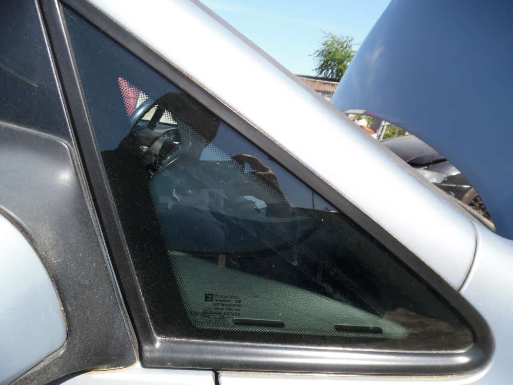 Opel Zafira A Bj:2001 Seitenscheibe Fensterscheibe Dreieckscheibe Vorne Rechts