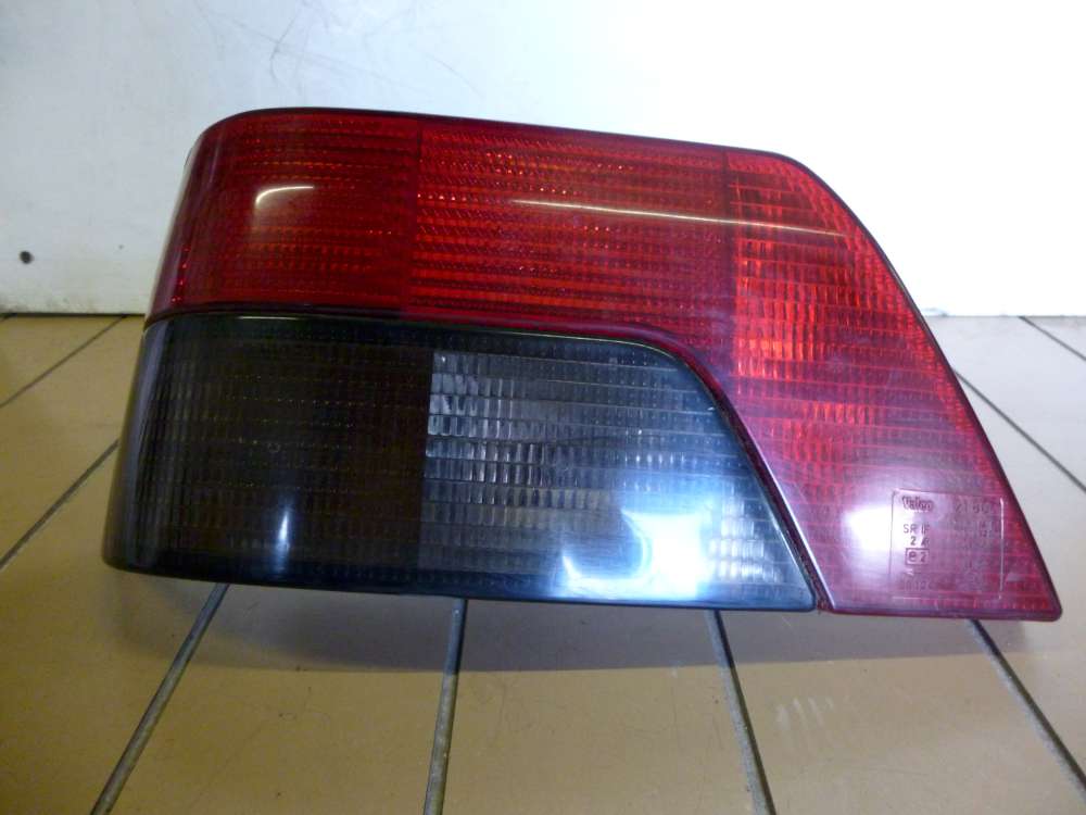 Peugeot 309  Rckleuchte Rcklicht Heckleuchte links Valeo 2180G