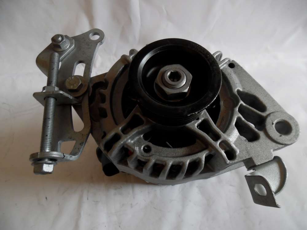 Lichtmaschine Generator 80A Toyota Aygo Citroen C1 Peugeot 107 27060-0Q021 Denso MS102211-8741 