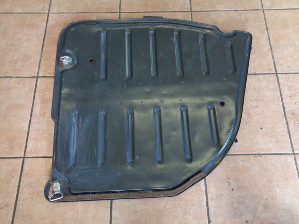 VW Passat 35i Bj:1997 Kofferraumabdeckung Reserveradabdeckung aus Metall