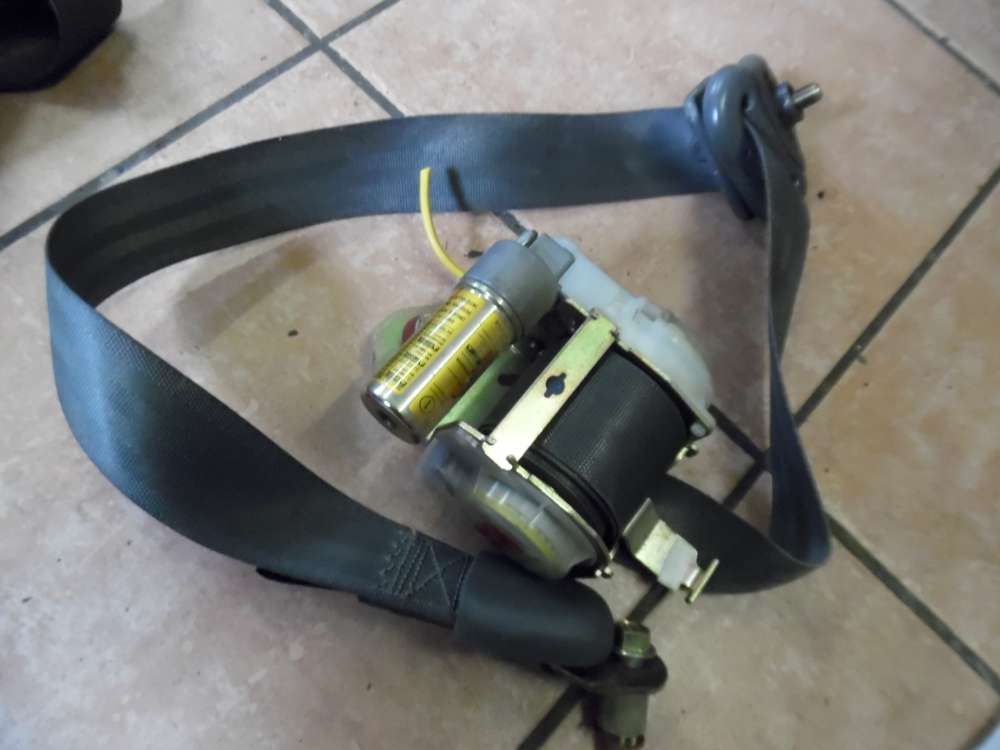 Hyundai Santa Fe SM Bj 2001 Gurt Sicherheitsgurt Vornr Links 045259