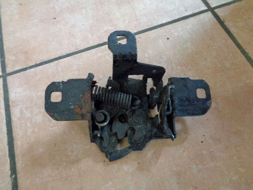 VW Golf VI Bora Haubenschloss Schloss Motorhaube 1J0823509 C