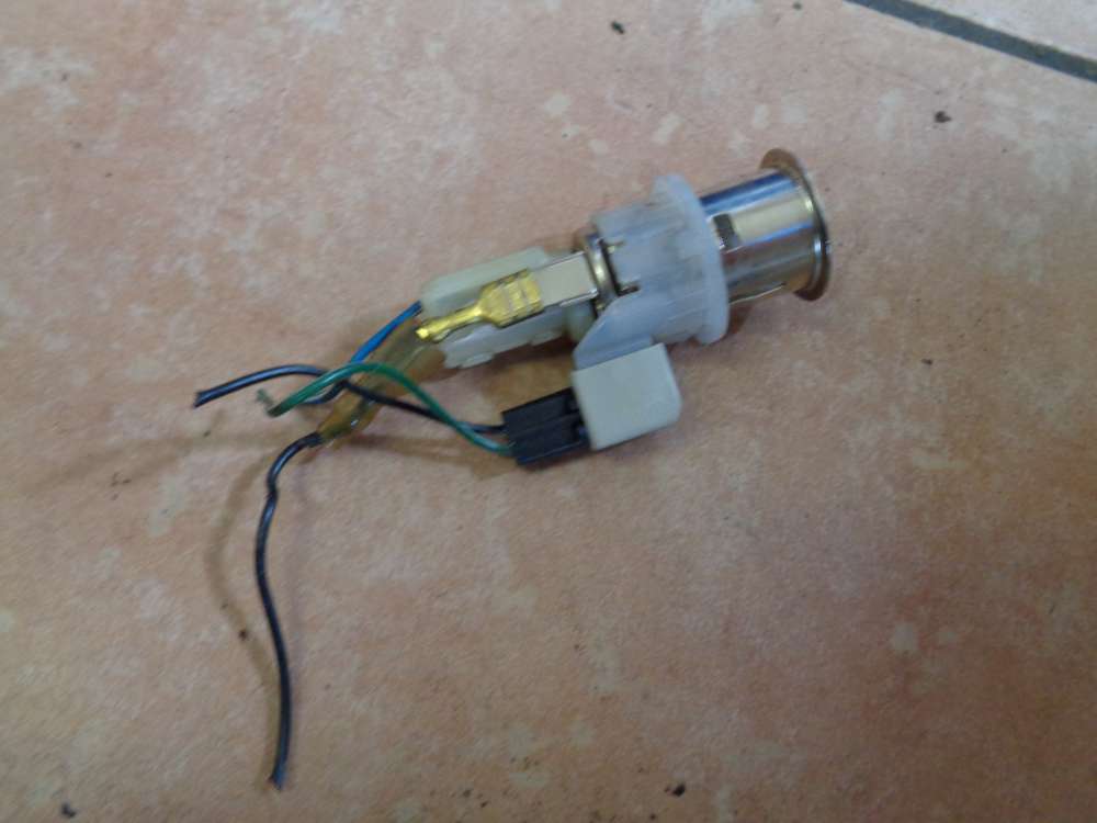 Hyundai Santa Fe SM Bj 2001 Cigarette Lighter Socket