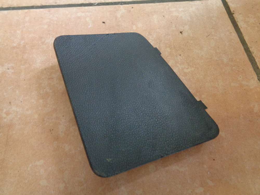 Seat Leon 1M Verkleidung Abdeckung innen Rücklicht Hinten Rechts 1M6867658A