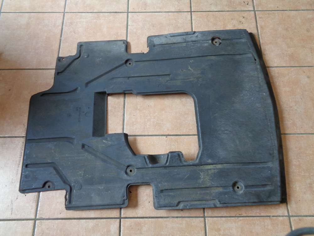 Mercedes W124 E-Klasse Motorschutz Unterfahrschutz Abdeckung A1245240230