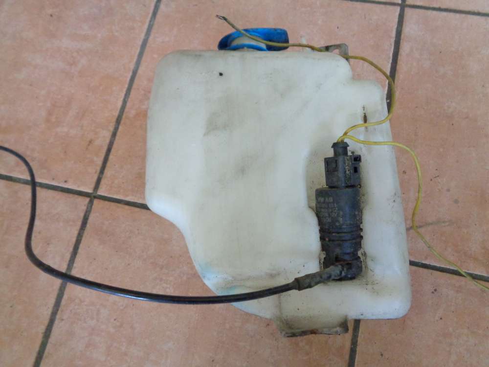 VW Golf 4 Wischwasserbehälter mit Pumpe 1H0955453