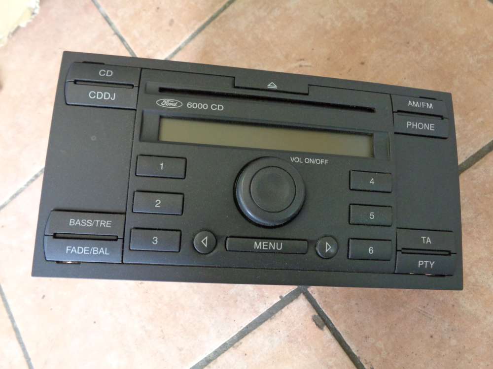 Ford Focus Autoradio CD 6000 10R-021645 3M5T-18C815-BD