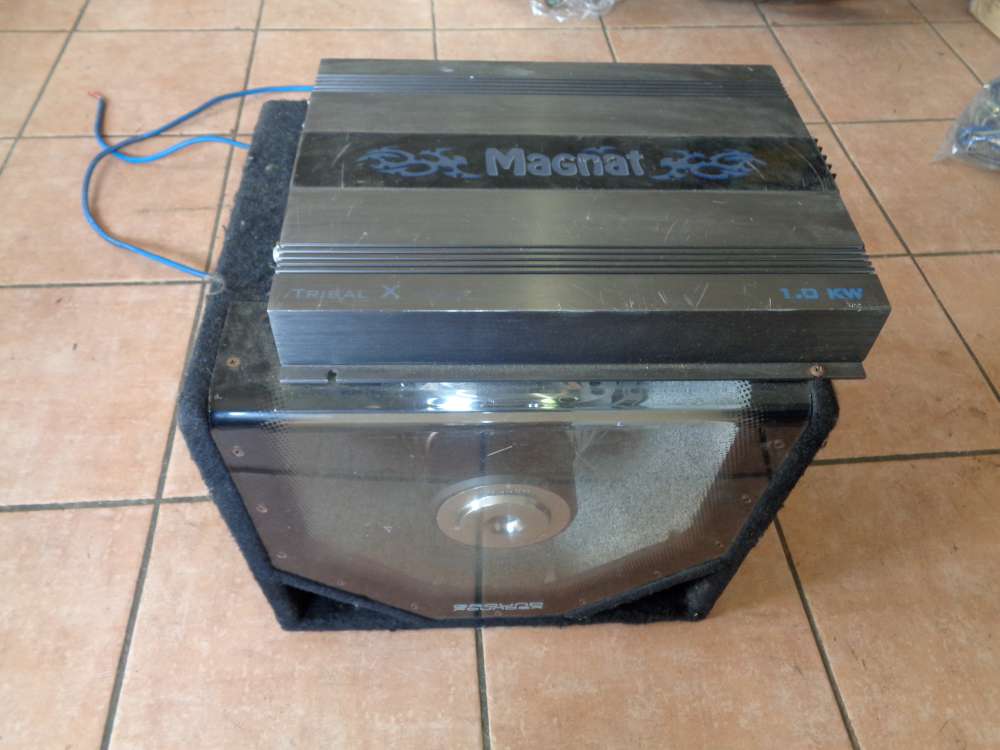 Magnat mit Ground Pounder Lautsprecher Bassbox frs Auto