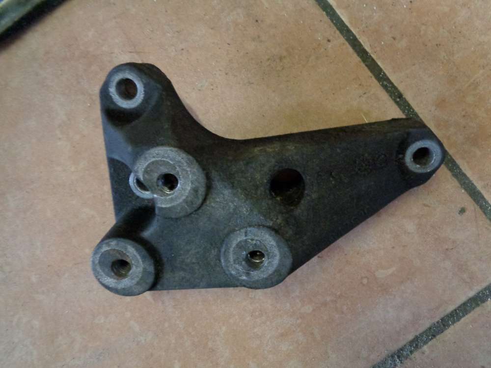 Opel Zafira A, B Bj:2001 Getriebehalter GM 90575142