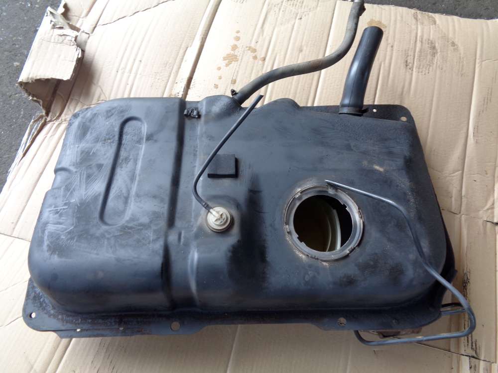 Ford Fiesta VI 1,2L Kraftstofftank Benzintank 8V51-9K007