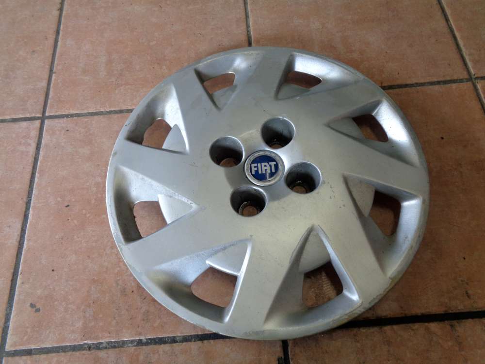 Fiat Punto 188 Radkappe Radzierblende 14Zoll 46760304