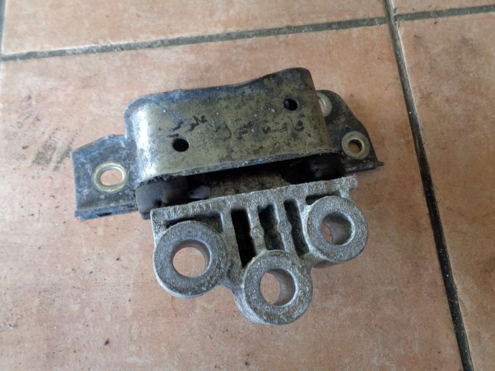 Fiat Grande Punto 199 Bj:2006 Motorhalter Motorlager