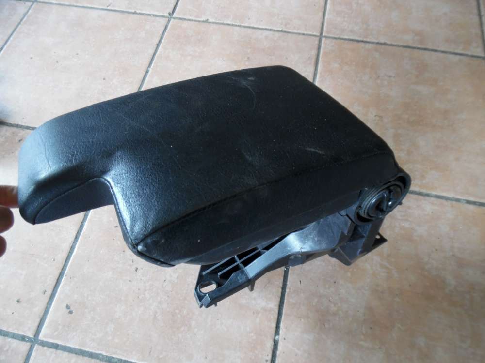  BMW 318i E46 Mittelarmlehne Armlehne Armauflage Leder 8213678