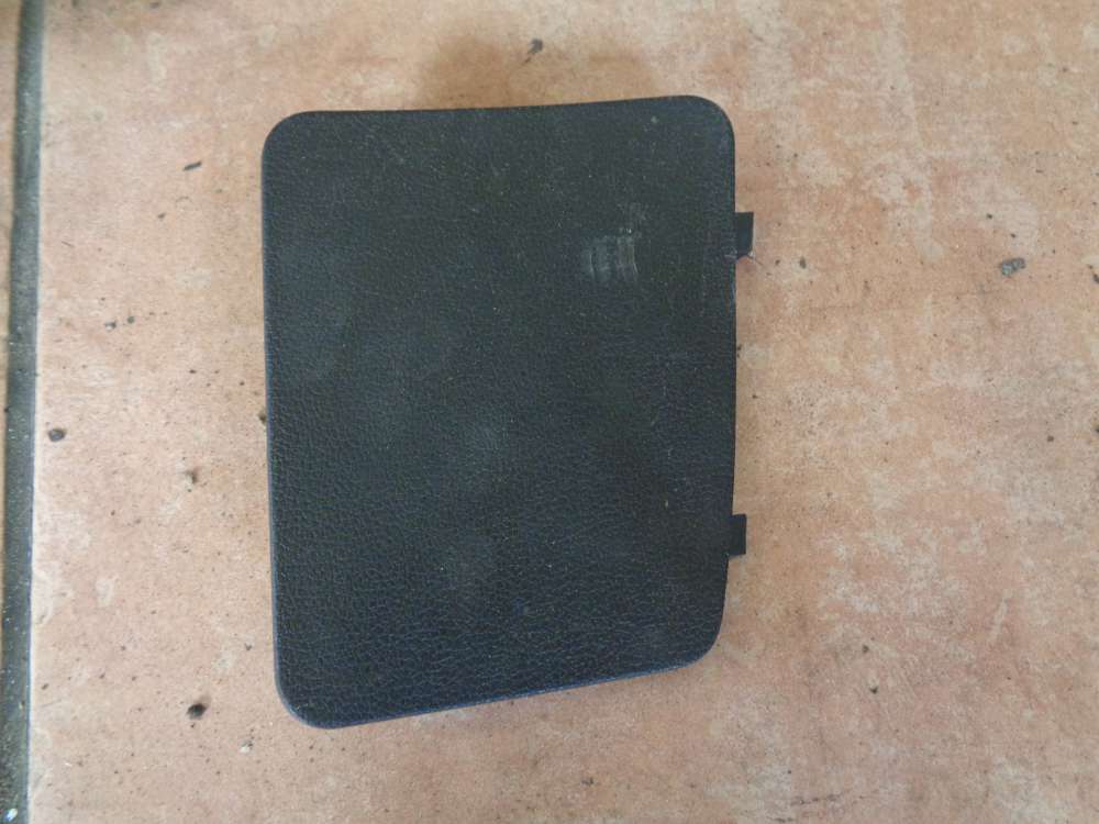 Seat Leon 1M Verkleidung Abdeckung Rücklicht Hinten Links 1M6867657A