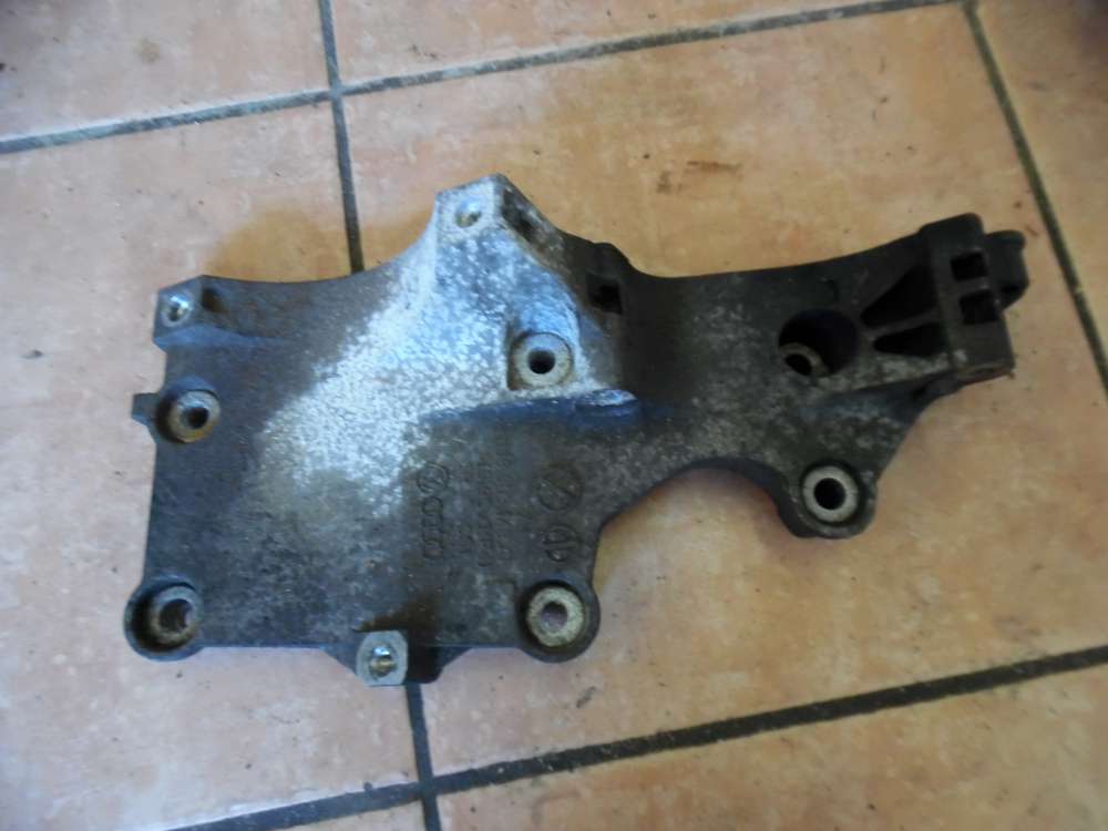 VW Golf 5 Aggregatehalter Halter Aggregate 038903143AF