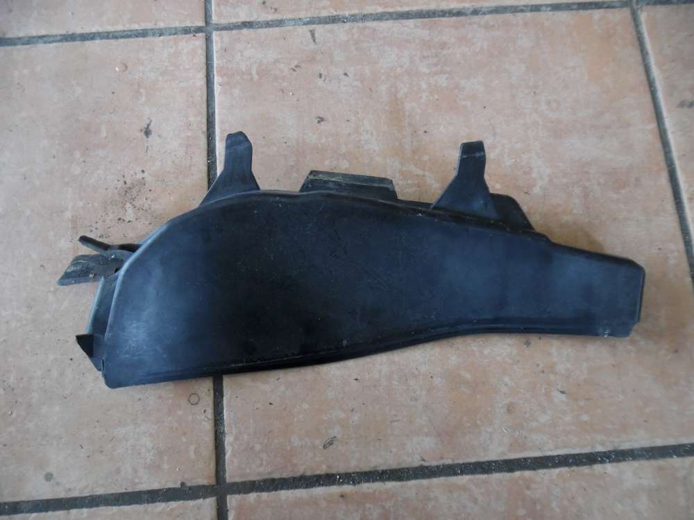 BMW 318i E46 Windlauf Verkleidung Vorne Rechts 8208480