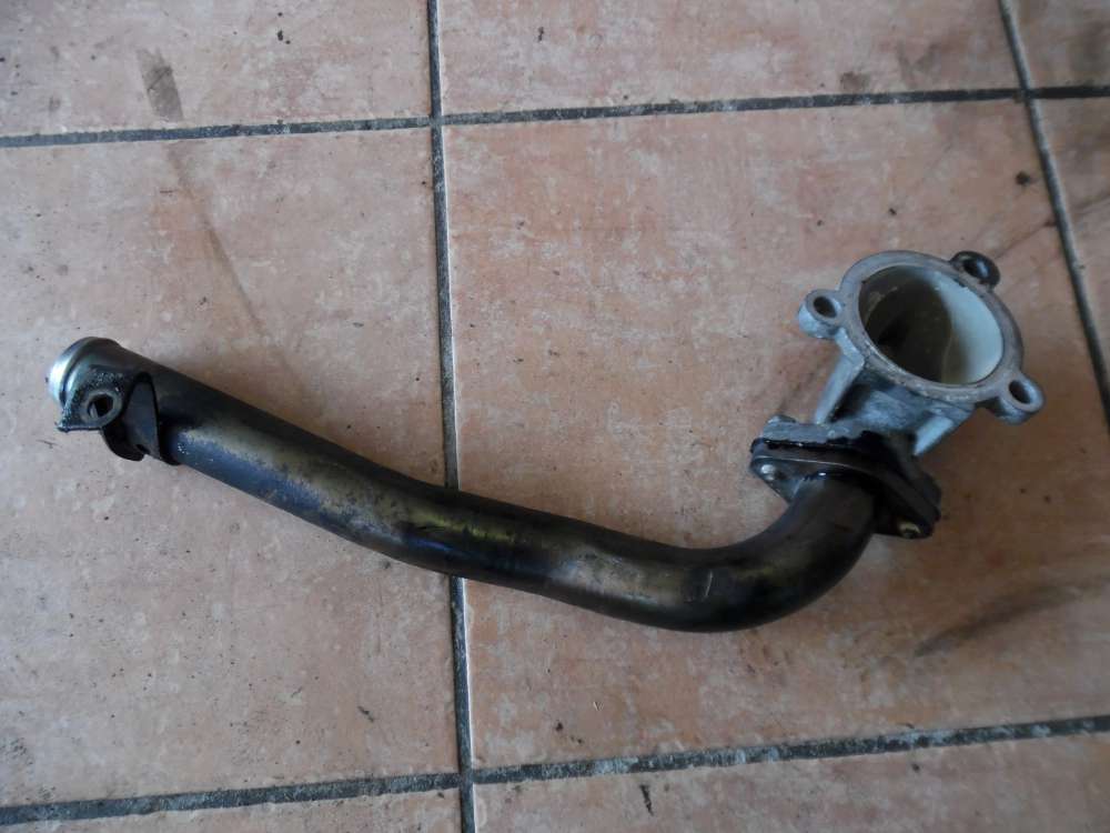 Nissan Primera P12 Wasserrohr Leitung Rohr