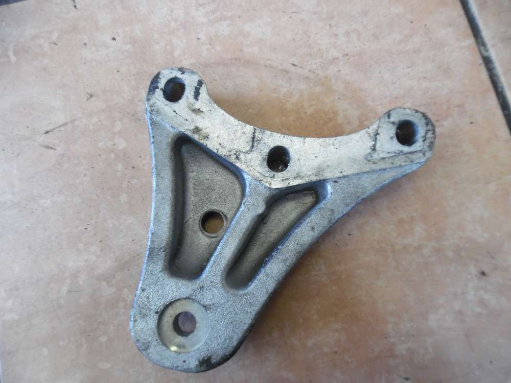 Skoda Fabia 6Y2 1,4L Bj:2003 Halter Motorlager Rechts 6Q0199185