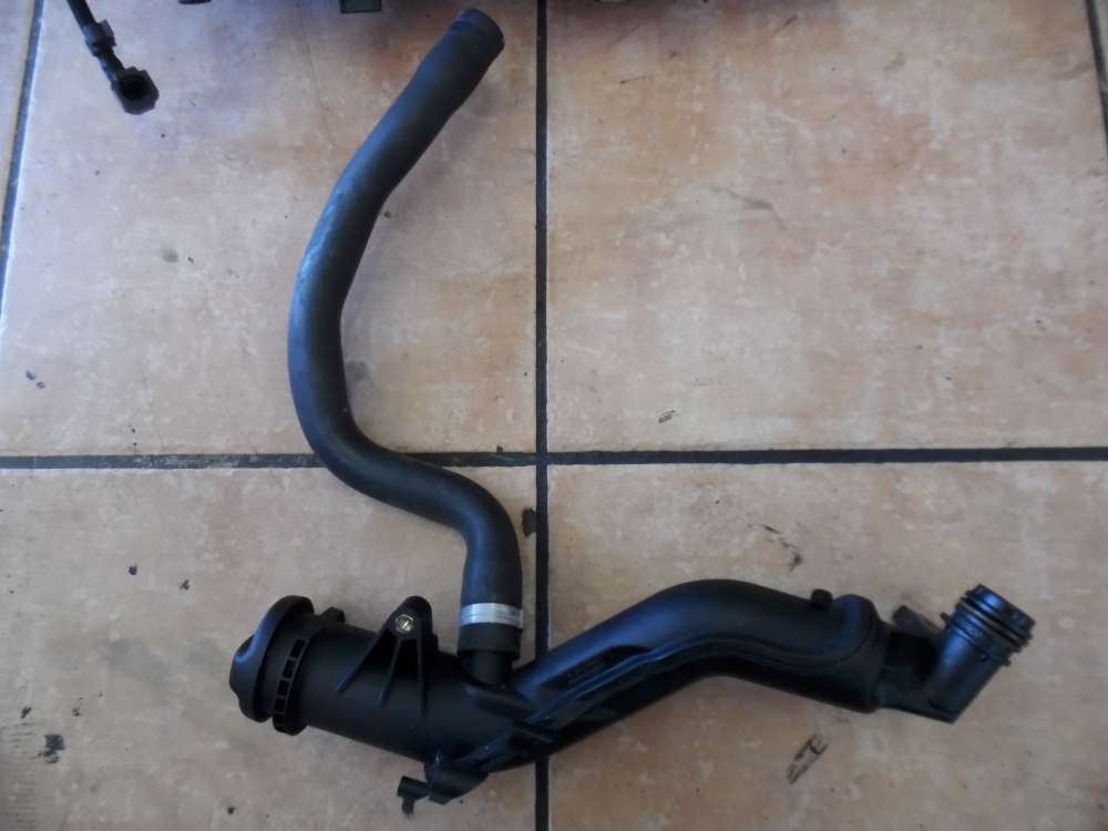  Ford S-Max, Focus 1,6TDCi leinfllstutzen 9654733980
