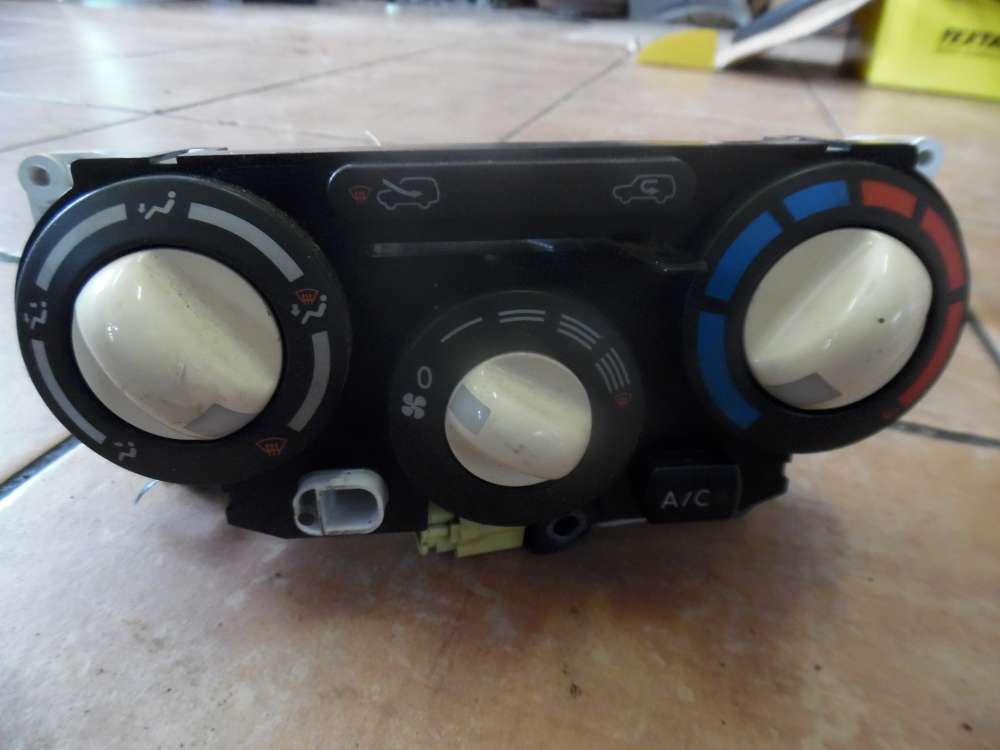 Nissan Micra K12 Bj:2007 3-Türer Klimabedienteil Heizungsregler F667193