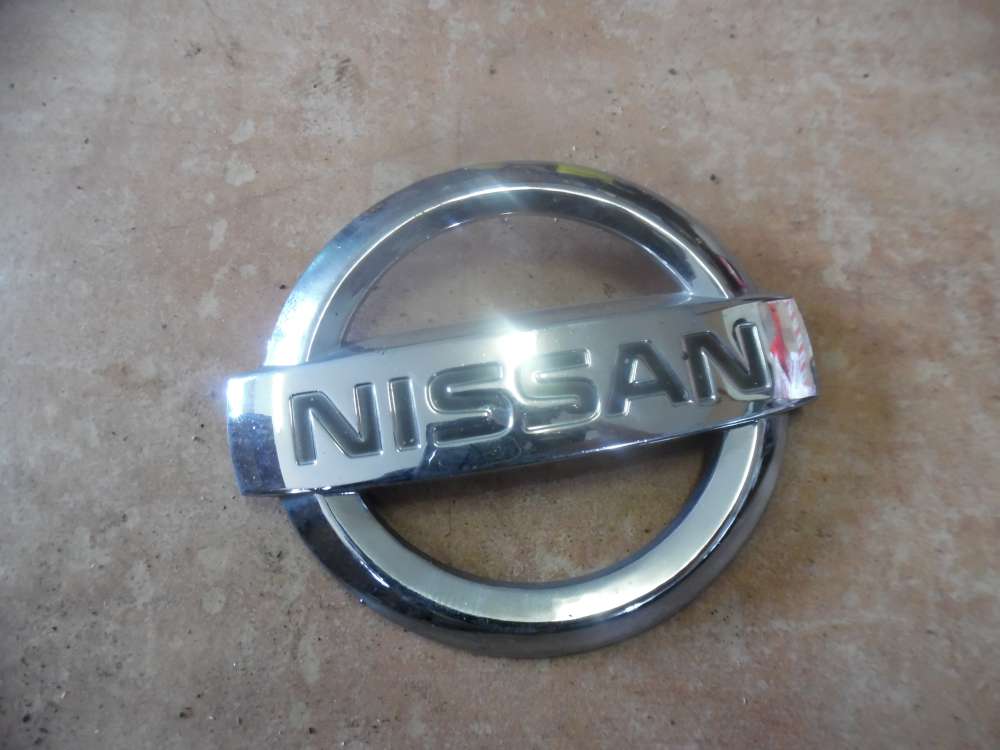 Nissan Micra K12 Bj:2007 3-Türer Heckklappe Abzeichen Emblem 62890-AX600