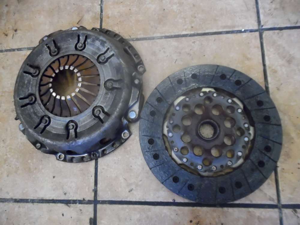 Audi A4 B5 2,4L Kupplung Kupplungssatz 