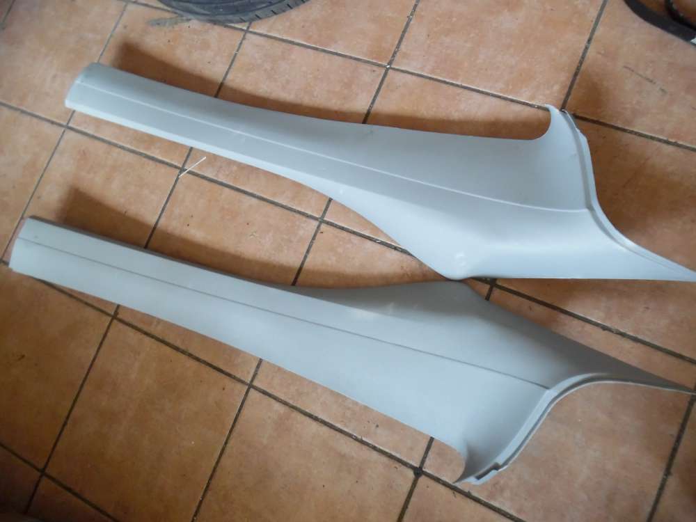 Ford Focus I C-Sule Verkleidung Hinten 98AB-B31010 /98AB-B31011