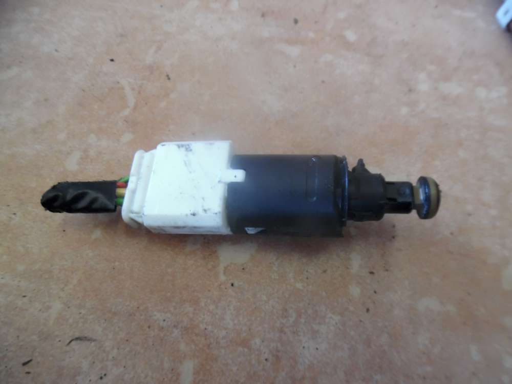 Peugeot 206 Bj:2009 Schalter Bremslichtschalter 9643478880