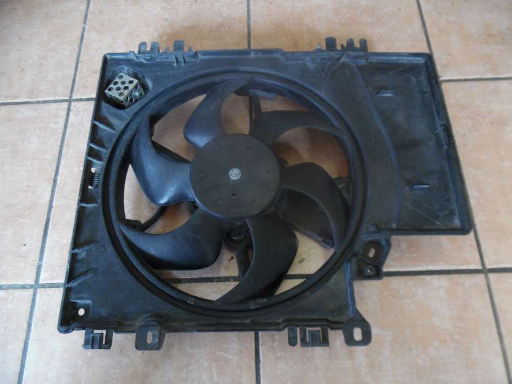 Nissan Micra K12 Khlerlfter Lftermotor 1831443000