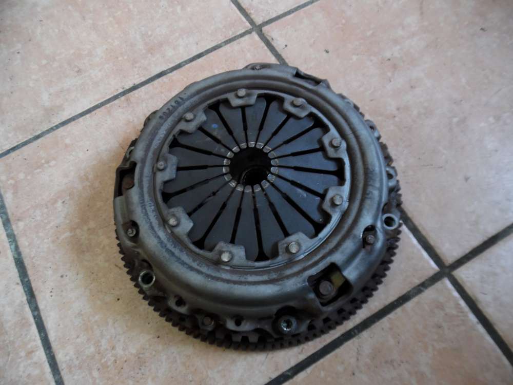 Peugeot 206 Cabrio 1,6L Kupplungssatz Schwungrad 