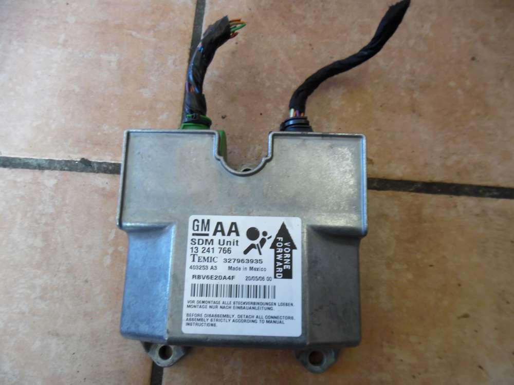 Opel Zafira B Airbagsteuergert 13241766 AA