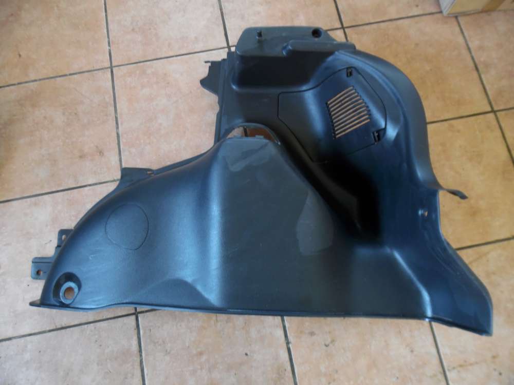 Toyota Yaris P1 Verkleidung Seitenabdeckung Kofferraum Rechts 64730-52040