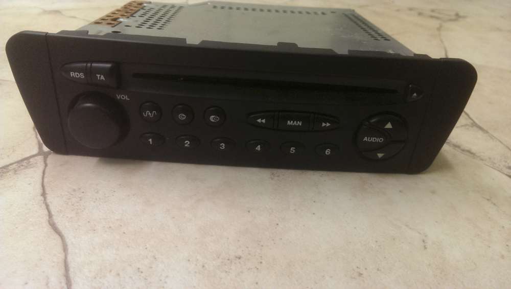 CITROEN XSARA PICASSO Radio mit CD - 6FZ - 964432097700 - Bj 2001