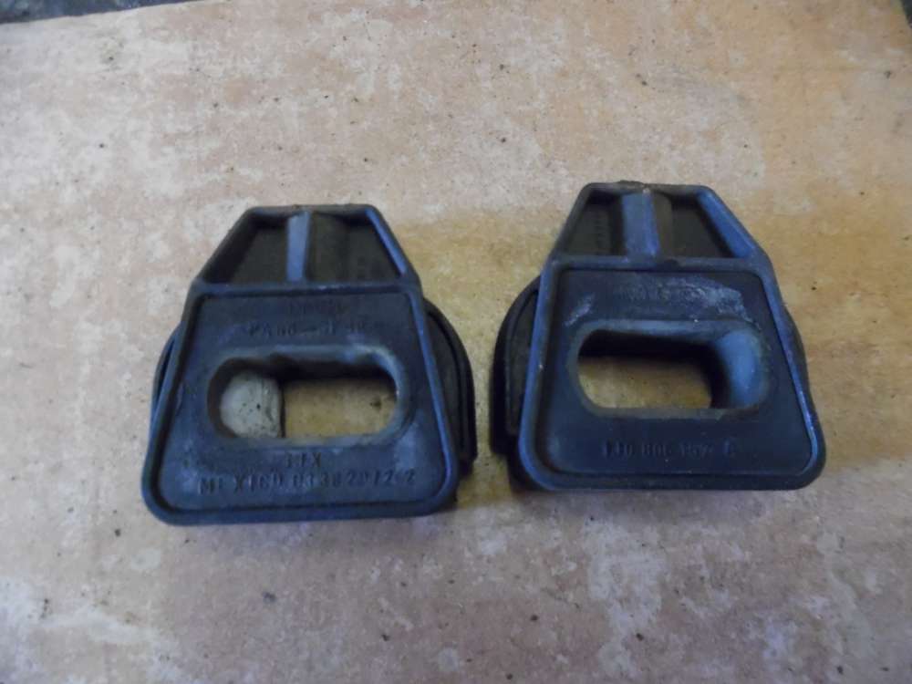 VW Golf IV 1J Wasserkühlerhalter Halter 1J0806157A