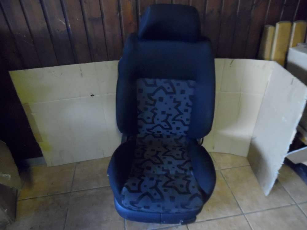 VW Golf IV 1J Sitz Beifahrersitz Vorne Rechts Stoff, Schwarz