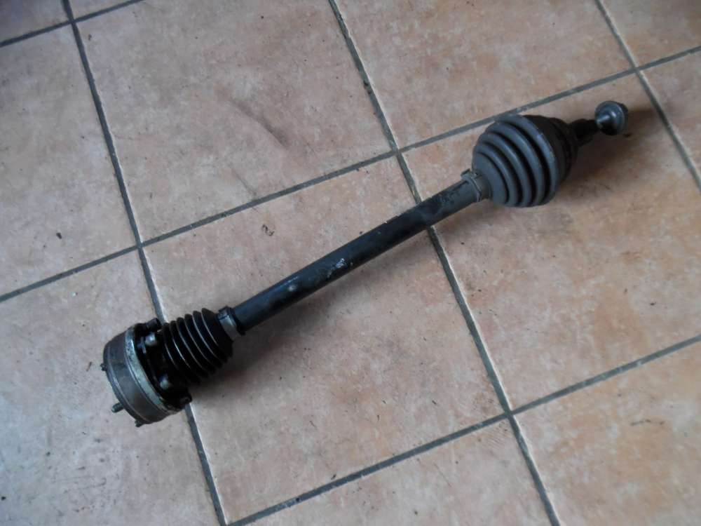 VW Golf 6 VI Antriebswelle Gelenkwelle vorne links 1K0407271AP