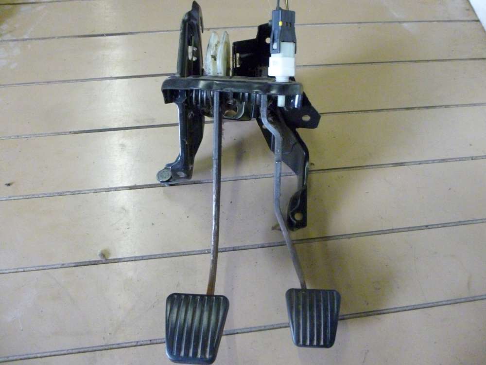 Opel Corsa B  Pedalblock Pedalerie Bremse Kupplung Original