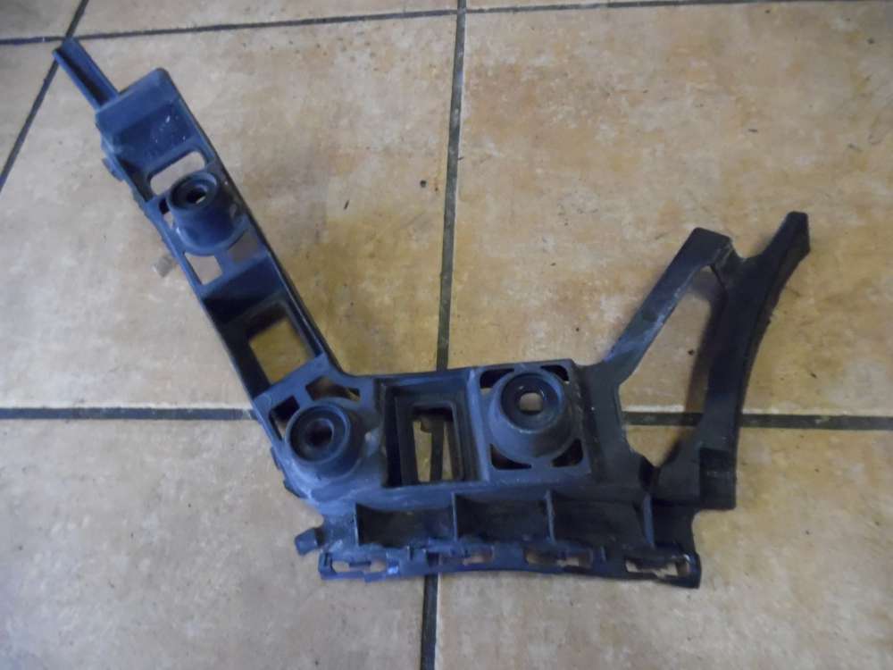 VW Golf 6 VI Halter Hecksto�stange Rechts 5K6807394