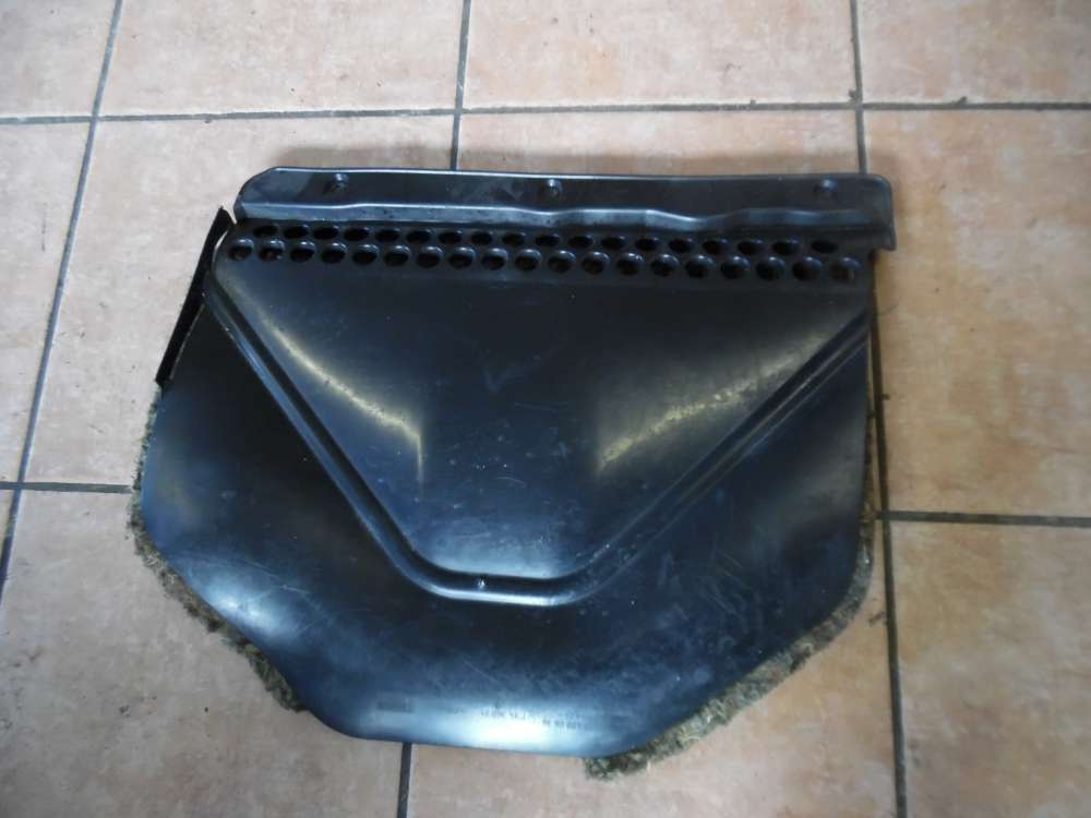 Mercedes-Benz C-Klasse W202 Furaumverkleidung Abdeckung Rechts 2086800636